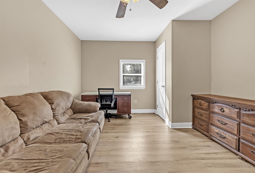 3704 FRIAR TUCK RD, Memphis, Tennessee 38111, 4 Bedroom Bedrooms, 6 Room Rooms,2 BathroomBathrooms,Residential,For Sale,FRIAR TUCK,0,10225622