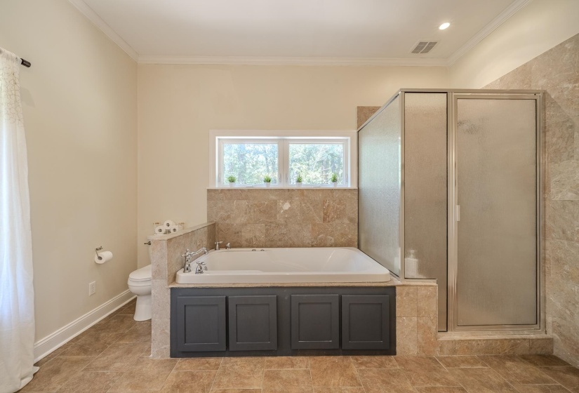 40 SUZY CV, Savannah, Tennessee 38372, 4 Bedroom Bedrooms, 11 Room Rooms,3.1 BathroomBathrooms,Residential,For Sale,SUZY,0,10225626