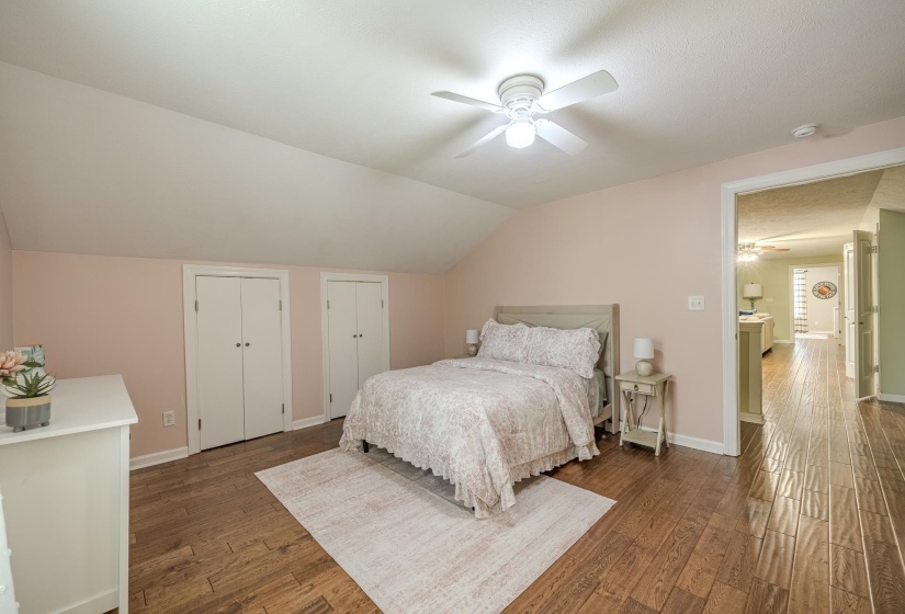 40 SUZY CV, Savannah, Tennessee 38372, 4 Bedroom Bedrooms, 11 Room Rooms,3.1 BathroomBathrooms,Residential,For Sale,SUZY,0,10225626