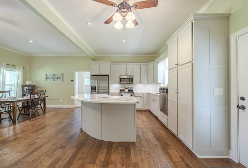 40 SUZY CV, Savannah, Tennessee 38372, 4 Bedroom Bedrooms, 11 Room Rooms,3.1 BathroomBathrooms,Residential,For Sale,SUZY,0,10225626