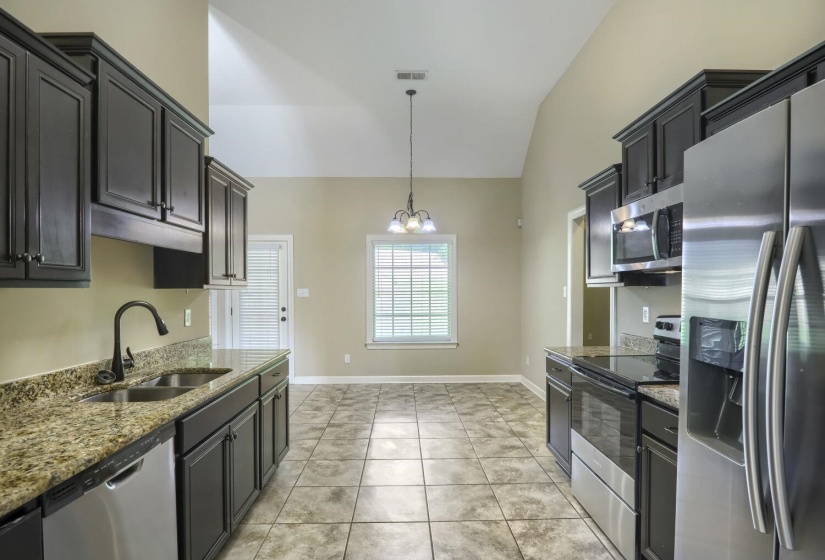 4855 BOURNE HOLLOW LN, Bartlett, Tennessee 38002, 4 Bedroom Bedrooms, 8 Room Rooms,3 BathroomBathrooms,Residential,For Sale,BOURNE HOLLOW,0,10225627