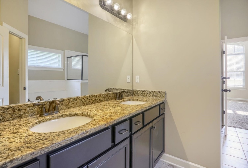 4855 BOURNE HOLLOW LN, Bartlett, Tennessee 38002, 4 Bedroom Bedrooms, 8 Room Rooms,3 BathroomBathrooms,Residential,For Sale,BOURNE HOLLOW,0,10225627