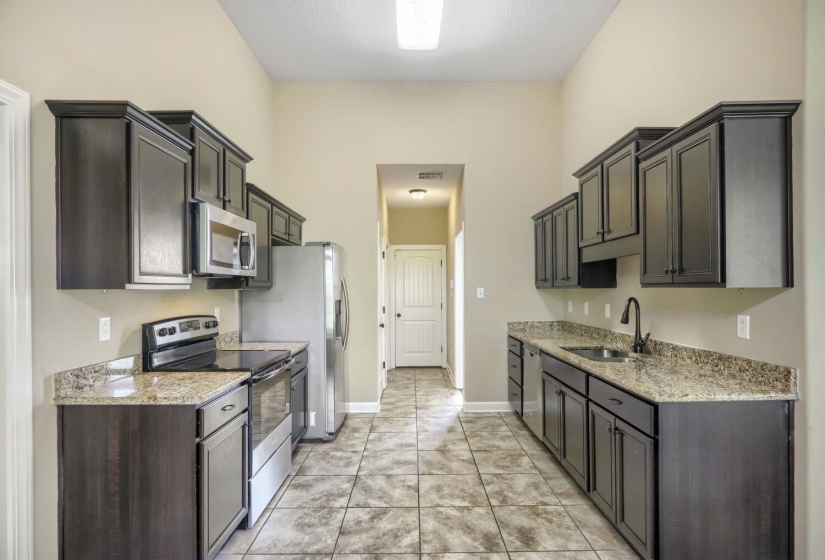 4855 BOURNE HOLLOW LN, Bartlett, Tennessee 38002, 4 Bedroom Bedrooms, 8 Room Rooms,3 BathroomBathrooms,Residential,For Sale,BOURNE HOLLOW,0,10225627