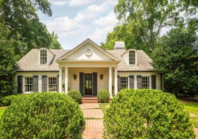 4440 BARFIELD RD, Memphis, Tennessee 38117, 5 Bedrooms Bedrooms, 10 Rooms Rooms,4.1 BathroomsBathrooms,Residential,For Sale,BARFIELD,10225629 4440 BARFIELD RD, Memphis, Tennessee 38117, 5 Bedrooms Bedrooms, 10 Rooms Rooms,4.1 BathroomsBathrooms,Residential,For Sale,BARFIELD,10225629