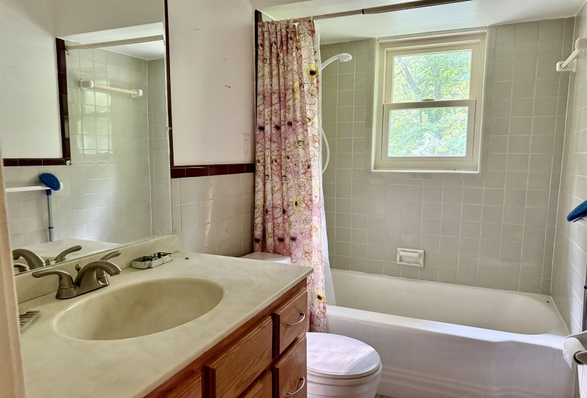 2973 WINDERMERE RD, Memphis, Tennessee 38128, 3 Bedrooms Bedrooms, 7 Rooms Rooms,2 BathroomsBathrooms,Residential,For Sale,WINDERMERE,10225630