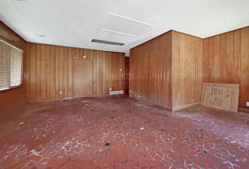 2973 WINDERMERE RD, Memphis, Tennessee 38128, 3 Bedrooms Bedrooms, 7 Rooms Rooms,2 BathroomsBathrooms,Residential,For Sale,WINDERMERE,10225630