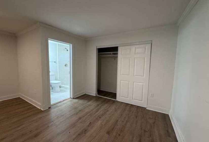 1073 BRUCE ST, Memphis, Tennessee 38104, 3 Bedrooms Bedrooms, 6 Rooms Rooms,2 BathroomsBathrooms,Residential,For Sale,BRUCE,10225633