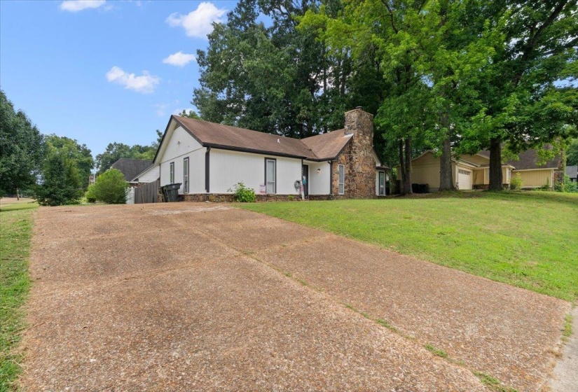 5847 BOBBITT DR, Bartlett, Tennessee 38134, 3 Bedroom Bedrooms, 6 Room Rooms,2 BathroomBathrooms,Residential,For Sale,BOBBITT,0,10225640