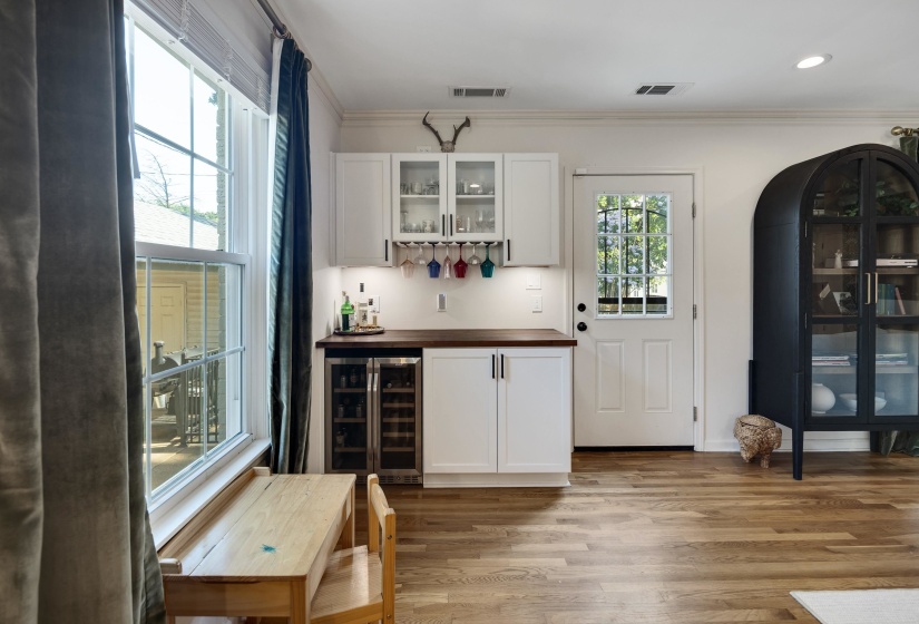 3766 SHIRLWOOD AVE, Memphis, Tennessee 38122, 3 Bedrooms Bedrooms, 7 Rooms Rooms,2 BathroomsBathrooms,Residential,For Sale,SHIRLWOOD,10225645