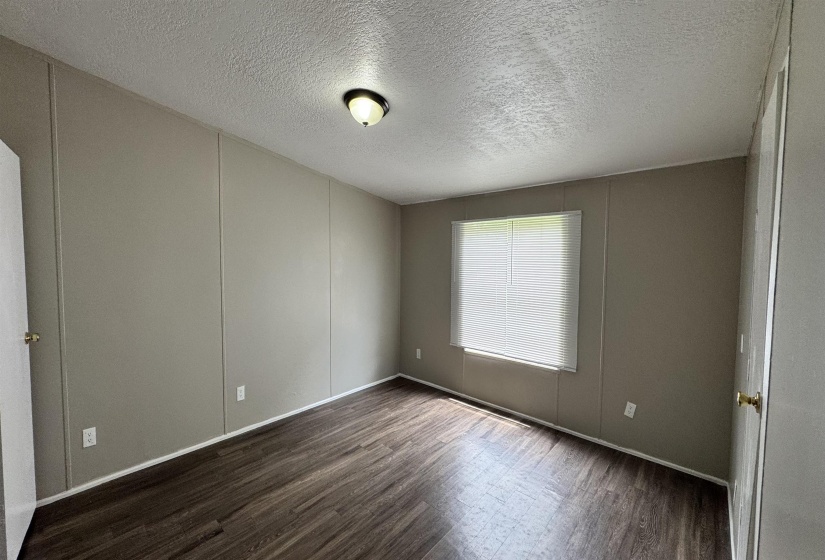288 BROOKS RD, Memphis, Tennessee 38109, 3 Bedroom Bedrooms, 6 Room Rooms,2 BathroomBathrooms,Rental Properties,For Sale,BROOKS,0,10225659
