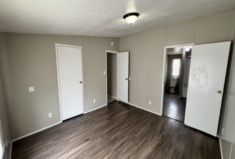 288 BROOKS RD, Memphis, Tennessee 38109, 3 Bedroom Bedrooms, 6 Room Rooms,2 BathroomBathrooms,Rental Properties,For Sale,BROOKS,0,10225659