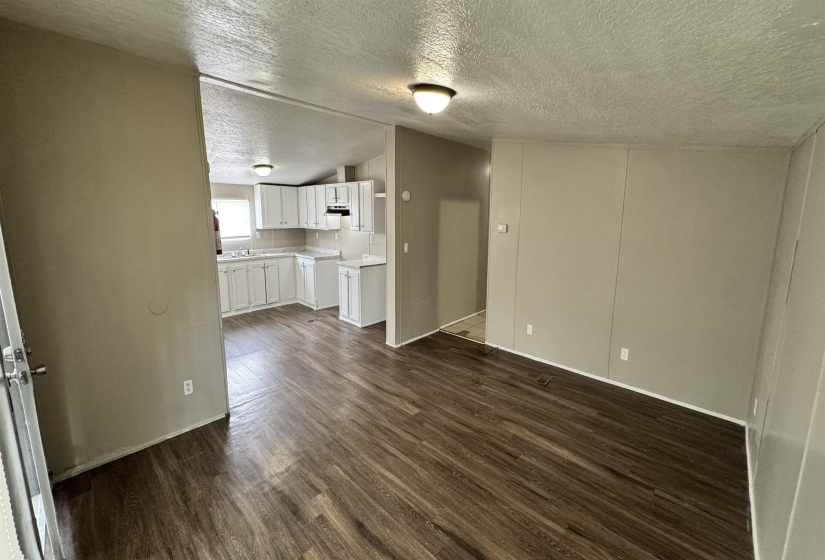 288 BROOKS RD, Memphis, Tennessee 38109, 3 Bedroom Bedrooms, 6 Room Rooms,2 BathroomBathrooms,Rental Properties,For Sale,BROOKS,0,10225659