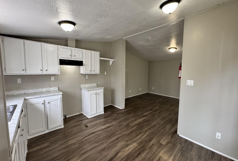 288 BROOKS RD, Memphis, Tennessee 38109, 3 Bedroom Bedrooms, 6 Room Rooms,2 BathroomBathrooms,Rental Properties,For Sale,BROOKS,0,10225659