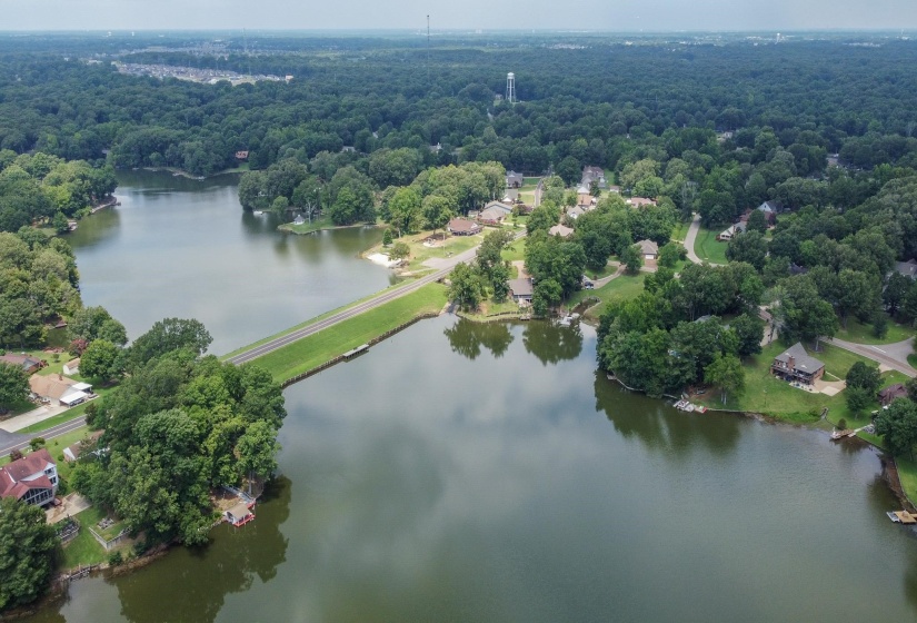 2401 PLACID CV, Nesbit, Mississippi 38651, 2 Bedroom Bedrooms, 10 Room Rooms,3.1 BathroomBathrooms,Residential,For Sale,PLACID,0,10225648