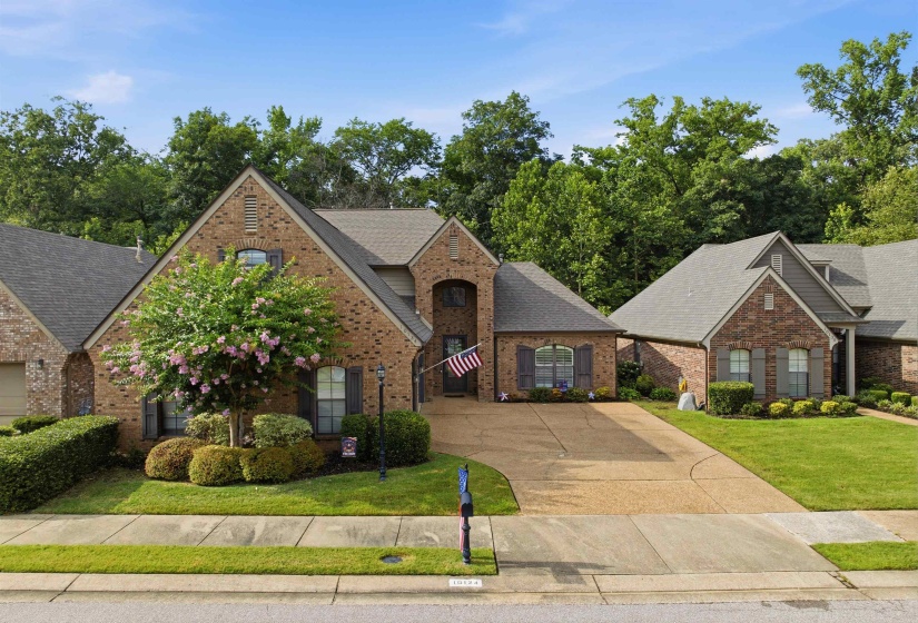 10124 SERENITY LN, Lakeland, Tennessee 38002, 4 Bedrooms Bedrooms, 9 Rooms Rooms,3 BathroomsBathrooms,Residential,For Sale,SERENITY,10225671