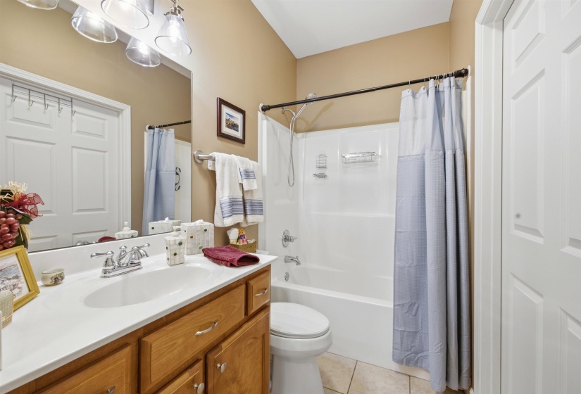 10124 SERENITY LN, Lakeland, Tennessee 38002, 4 Bedrooms Bedrooms, 9 Rooms Rooms,3 BathroomsBathrooms,Residential,For Sale,SERENITY,10225671