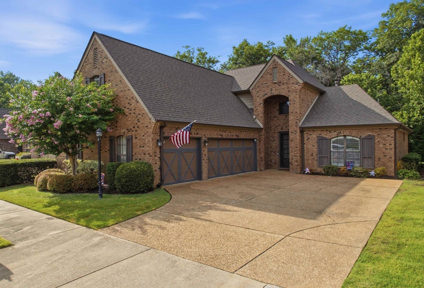 10124 SERENITY LN, Lakeland, Tennessee 38002, 4 Bedrooms Bedrooms, 9 Rooms Rooms,3 BathroomsBathrooms,Residential,For Sale,SERENITY,10225671