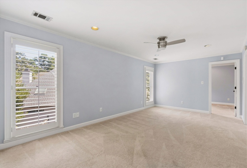1574 WHITMAR PL, Memphis, Tennessee 38120, 5 Bedrooms Bedrooms, 13 Rooms Rooms,4.1 BathroomsBathrooms,Rental Properties,For Sale,WHITMAR,10187146