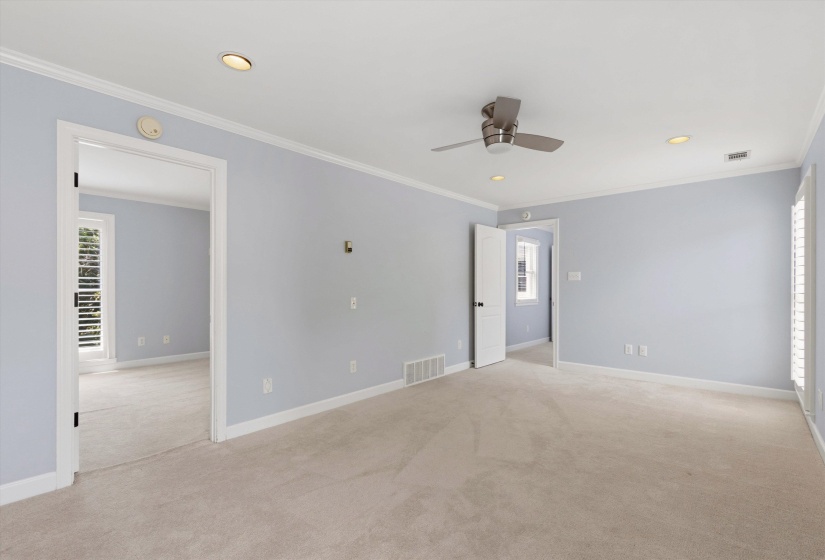 1574 WHITMAR PL, Memphis, Tennessee 38120, 5 Bedrooms Bedrooms, 13 Rooms Rooms,4.1 BathroomsBathrooms,Rental Properties,For Sale,WHITMAR,10187146