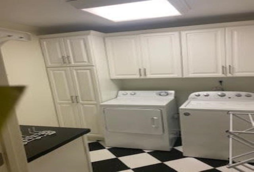 4270 MINDEN RD, Memphis, Tennessee 38117, 3 Bedroom Bedrooms, 8 Room Rooms,2 BathroomBathrooms,Rental Properties,For Sale,MINDEN,0,10225689