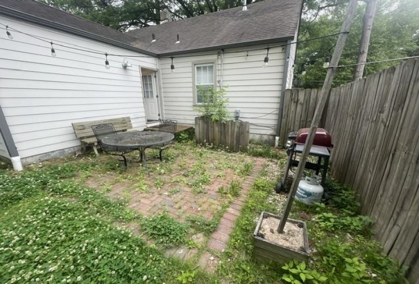 114 MARNE ST, Memphis, Tennessee 38111-3421, 2 Bedroom Bedrooms, 6 Room Rooms,2 BathroomBathrooms,Rental Properties,For Sale,MARNE,0,10225702