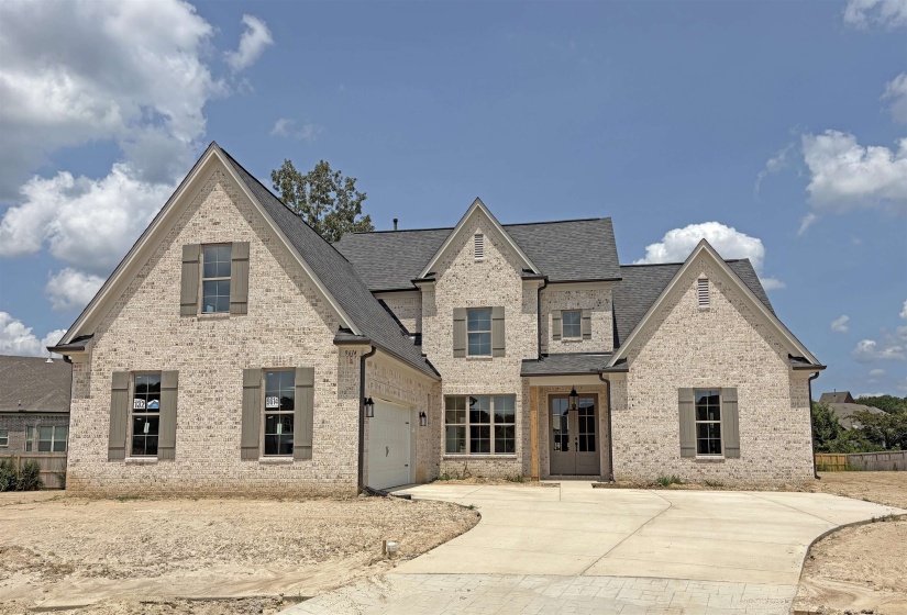 9614 GRAYS VALLEY CV, Cordova, Tennessee 38018, 5 Bedroom Bedrooms, 10 Room Rooms,4.1 BathroomBathrooms,Residential,For Sale,GRAYS VALLEY,0,10213773