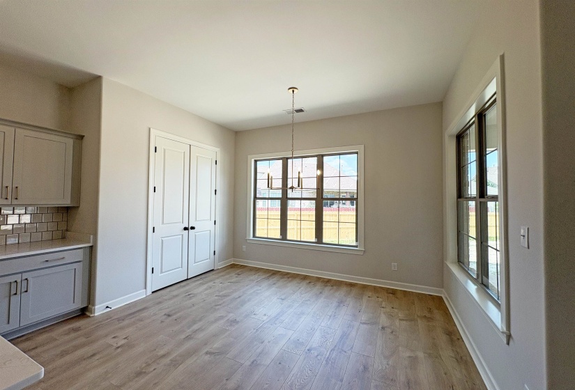 9614 GRAYS VALLEY CV, Cordova, Tennessee 38018, 5 Bedroom Bedrooms, 10 Room Rooms,4.1 BathroomBathrooms,Residential,For Sale,GRAYS VALLEY,0,10213773