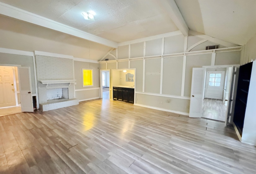 6173 BLUE WILLOW CV, Memphis, Tennessee 38141, 3 Bedroom Bedrooms, 5 Room Rooms,2 BathroomBathrooms,Residential,For Sale,BLUE WILLOW,0,10220904