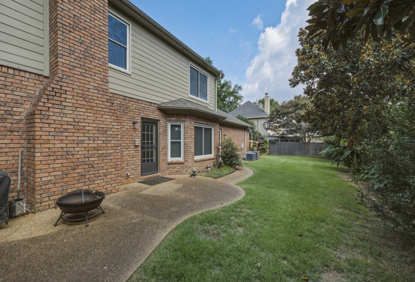 9533 DOGWOOD ESTATES DR, Germantown, Tennessee 38139, 5 Bedroom Bedrooms, 9 Room Rooms,3.1 BathroomBathrooms,Residential,For Sale,DOGWOOD ESTATES,0,10225682
