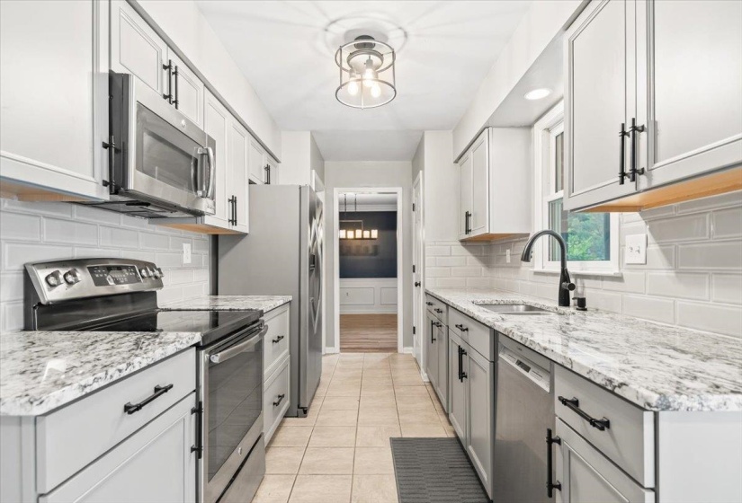 8783 LOWER WOODS CV, Germantown, Tennessee 38139, 4 Bedroom Bedrooms, 9 Room Rooms,2.1 BathroomBathrooms,Residential,For Sale,LOWER WOODS,0,10225685