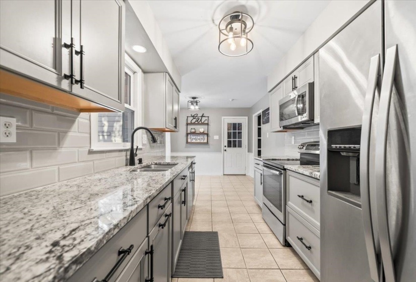 8783 LOWER WOODS CV, Germantown, Tennessee 38139, 4 Bedroom Bedrooms, 9 Room Rooms,2.1 BathroomBathrooms,Residential,For Sale,LOWER WOODS,0,10225685