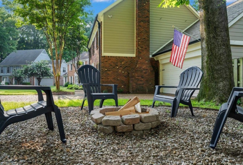 8783 LOWER WOODS CV, Germantown, Tennessee 38139, 4 Bedroom Bedrooms, 9 Room Rooms,2.1 BathroomBathrooms,Residential,For Sale,LOWER WOODS,0,10225685