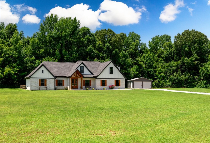 15821 HWY 59 HWY, Drummonds, Tennessee 38023, 4 Bedroom Bedrooms, 8 Room Rooms,2.1 BathroomBathrooms,Residential,For Sale,HWY 59,0,10225691