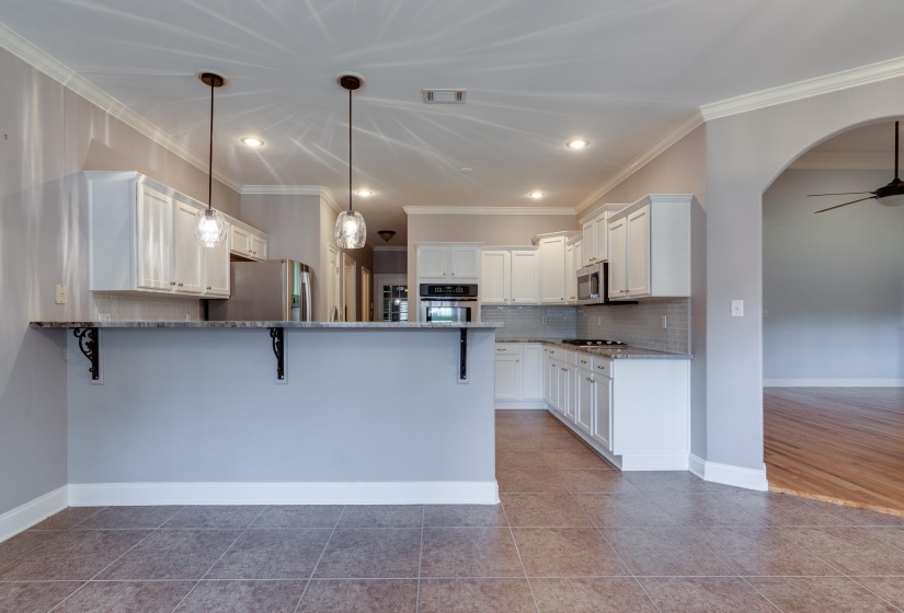 7341 FOURTH AVE, Bartlett, Tennessee 38135, 4 Bedroom Bedrooms, 7 Room Rooms,2.1 BathroomBathrooms,Residential,For Sale,FOURTH,0,10225703