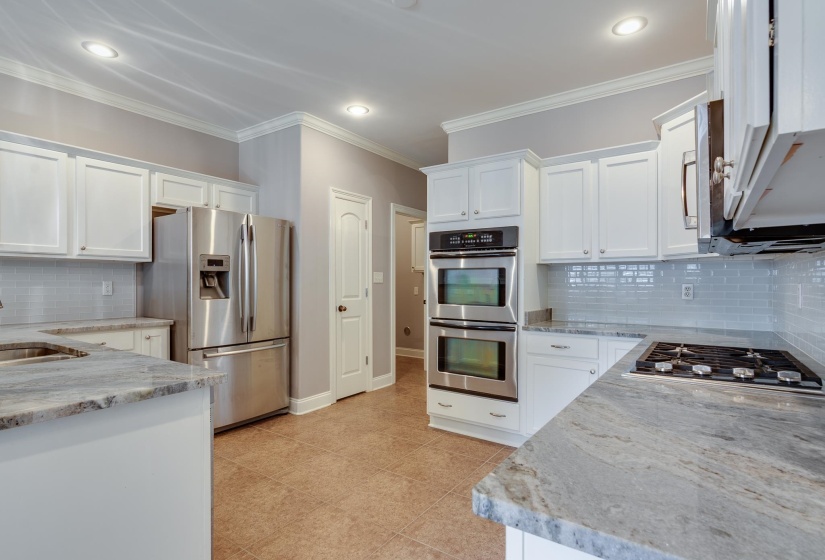 7341 FOURTH AVE, Bartlett, Tennessee 38135, 4 Bedroom Bedrooms, 7 Room Rooms,2.1 BathroomBathrooms,Residential,For Sale,FOURTH,0,10225703