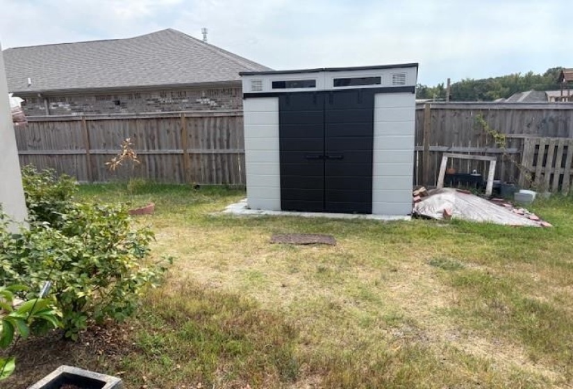 270 LILLY DR, Oakland, Tennessee 38060, 4 Bedroom Bedrooms, 7 Room Rooms,2 BathroomBathrooms,Residential,For Sale,LILLY,0,10225710