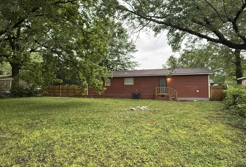 4900 BERTA ST, Memphis, Tennessee 38109, 3 Bedrooms Bedrooms, 6 Rooms Rooms,1 BathroomBathrooms,Residential,For Sale,BERTA,10225728