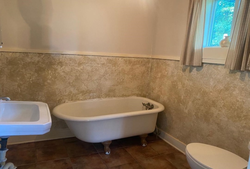 130 ANTIOCH HWY 51 HWY, Covington, Tennessee 38019, 2 Bedroom Bedrooms, 5 Room Rooms,2 BathroomBathrooms,Residential,For Sale,ANTIOCH HWY 51,0,10225731