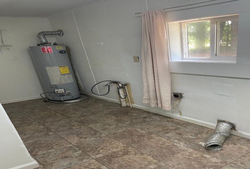 130 ANTIOCH HWY 51 HWY, Covington, Tennessee 38019, 2 Bedroom Bedrooms, 5 Room Rooms,2 BathroomBathrooms,Residential,For Sale,ANTIOCH HWY 51,0,10225731