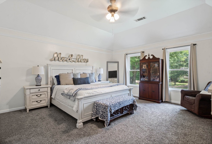 8898 LANTHORN CV, Cordova, Tennessee 38016, 4 Bedroom Bedrooms, 7 Room Rooms,2.1 BathroomBathrooms,Residential,For Sale,LANTHORN,0,10225733