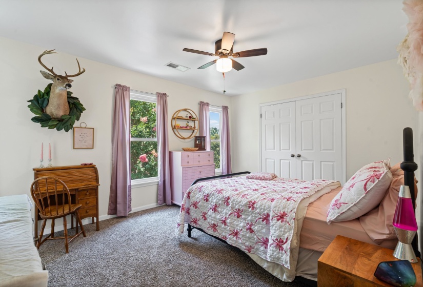 8898 LANTHORN CV, Cordova, Tennessee 38016, 4 Bedroom Bedrooms, 7 Room Rooms,2.1 BathroomBathrooms,Residential,For Sale,LANTHORN,0,10225733