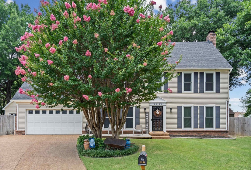 8898 LANTHORN CV, Cordova, Tennessee 38016, 4 Bedroom Bedrooms, 7 Room Rooms,2.1 BathroomBathrooms,Residential,For Sale,LANTHORN,0,10225733