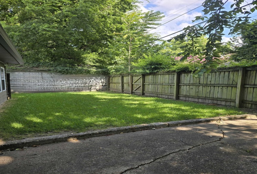 1377 VANCE AVE, Memphis, Tennessee 38104, 3 Bedroom Bedrooms, 7 Room Rooms,2 BathroomBathrooms,Residential,For Sale,VANCE,0,10225734