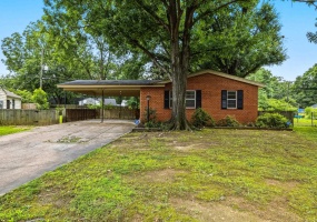 5057 CHRISTOPHER AVE, Memphis, Tennessee 38118, 3 Bedroom Bedrooms, 6 Room Rooms,1.1 BathroomBathrooms,Residential,For Sale,CHRISTOPHER,0,10225736