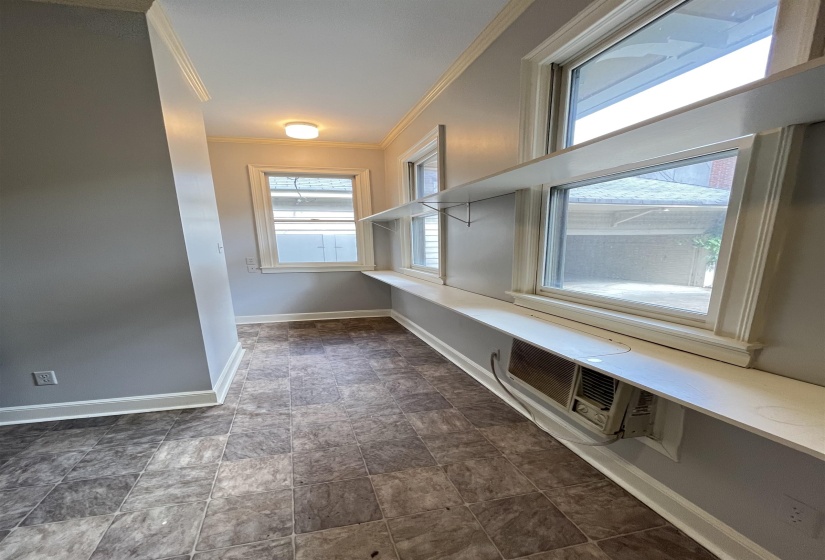 240 BELVEDERE BLVD, Memphis, Tennessee 38104, 5 Bedrooms Bedrooms, 10 Rooms Rooms,3.1 BathroomsBathrooms,Rental Properties,For Sale,BELVEDERE,10225762