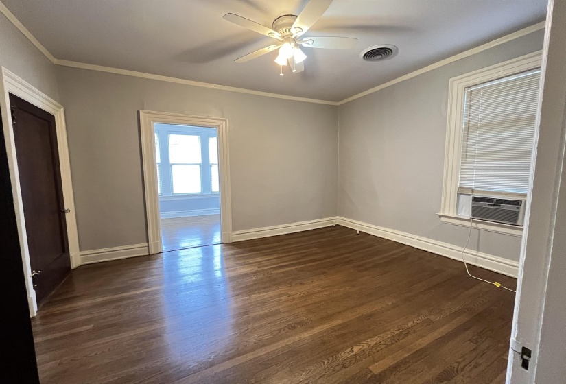 240 BELVEDERE BLVD, Memphis, Tennessee 38104, 5 Bedrooms Bedrooms, 10 Rooms Rooms,3.1 BathroomsBathrooms,Rental Properties,For Sale,BELVEDERE,10225762