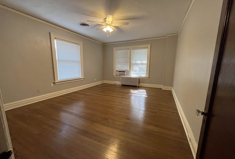 240 BELVEDERE BLVD, Memphis, Tennessee 38104, 5 Bedrooms Bedrooms, 10 Rooms Rooms,3.1 BathroomsBathrooms,Rental Properties,For Sale,BELVEDERE,10225762