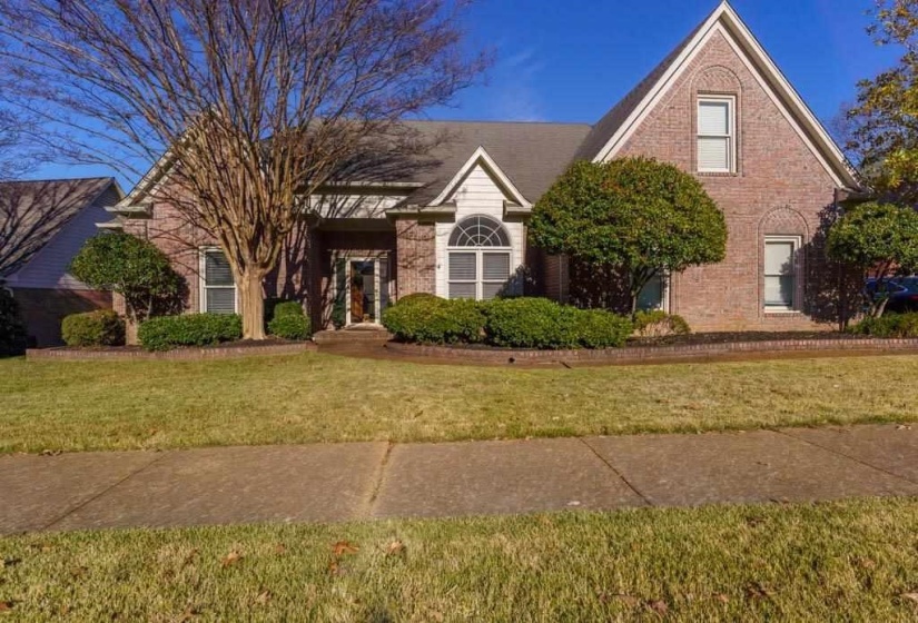 734 GABLE LN, Collierville, Tennessee 38017, 4 Bedrooms Bedrooms, 7 Rooms Rooms,3 BathroomsBathrooms,Rental Properties,For Sale,GABLE,10225770