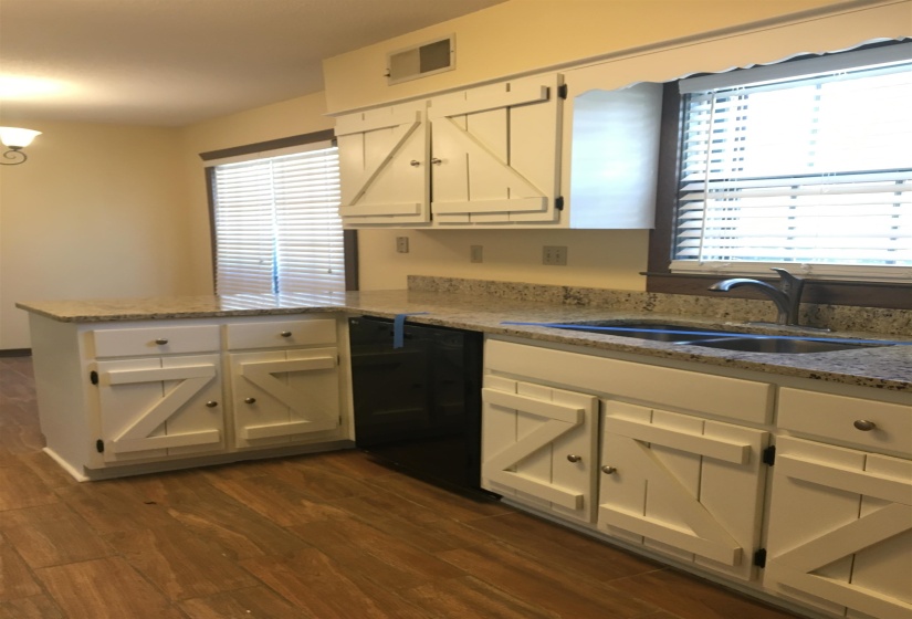 2159 NEW MEADOW DR, Germantown, Tennessee 38139, 4 Bedrooms Bedrooms, 9 Rooms Rooms,2.1 BathroomsBathrooms,Rental Properties,For Sale,NEW MEADOW,10225759