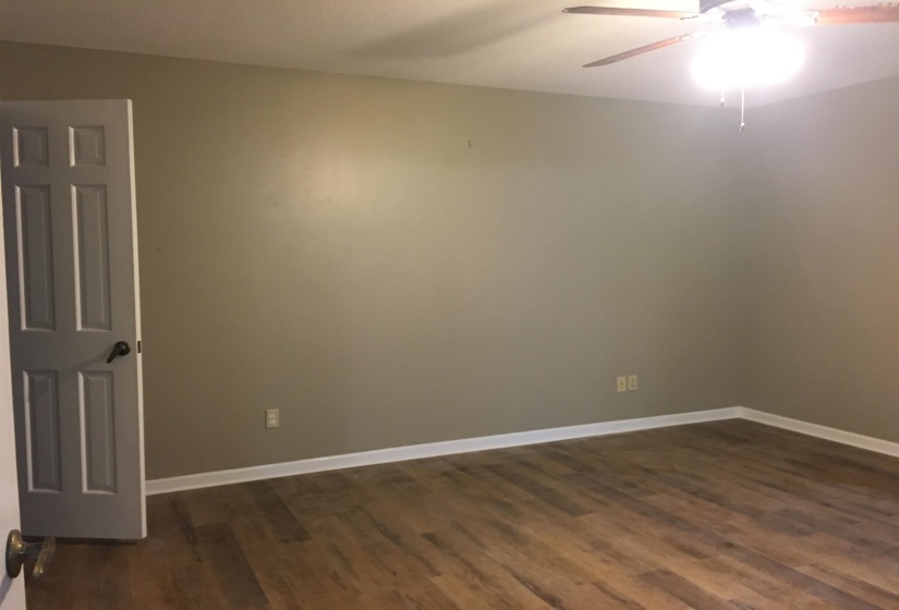 2159 NEW MEADOW DR, Germantown, Tennessee 38139, 4 Bedrooms Bedrooms, 9 Rooms Rooms,2.1 BathroomsBathrooms,Rental Properties,For Sale,NEW MEADOW,10225759